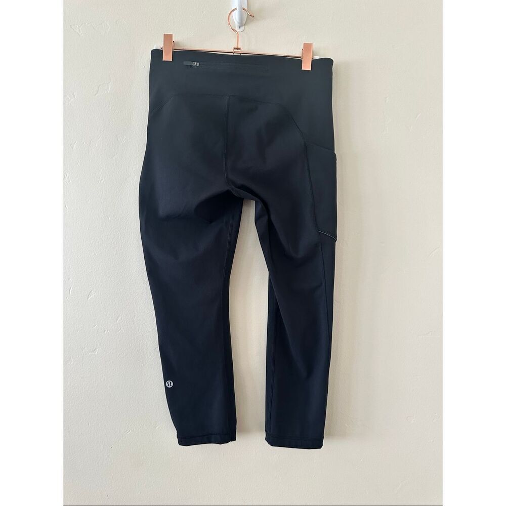 🌸 Lululemon Black Athletic Cropped Leggings With Pockets Size 6